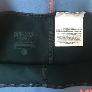 Nike Pants - Nike Leggings Nike Pants - Nike Leggings